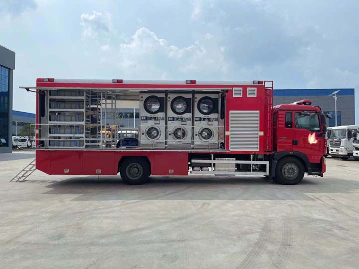 重汽豪沃被服洗滌車(chē)